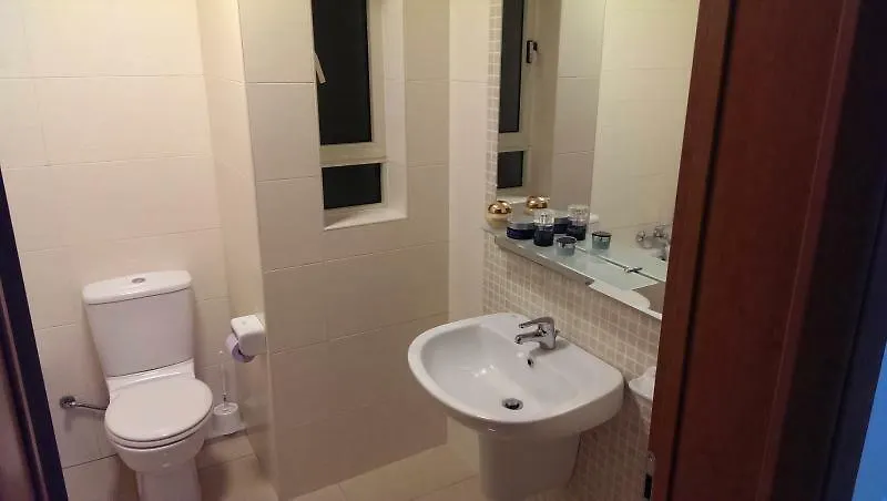 Luxuries, Central ,Sleep 4 Apartment Gzira Malta